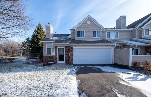1896 Sapphire Pt. - 1896 Sapphire Point, Eagan, MN 55122