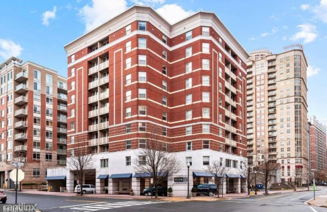 880 North Pollard UNit 302 - 880 N Pollard St, Arlington, VA 22203