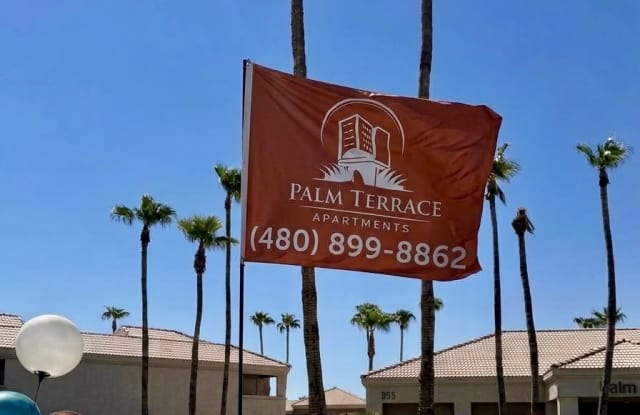 Palm Terrace Gallery 3