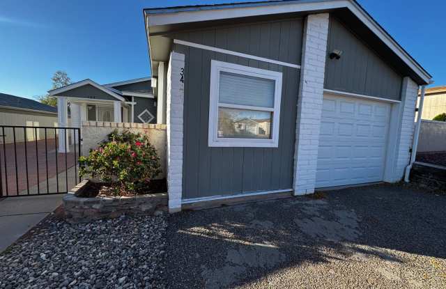Rio Rancho 3 bedroom 2 bath home. - 344 Coral Drive Northeast, Rio Rancho, NM 87124