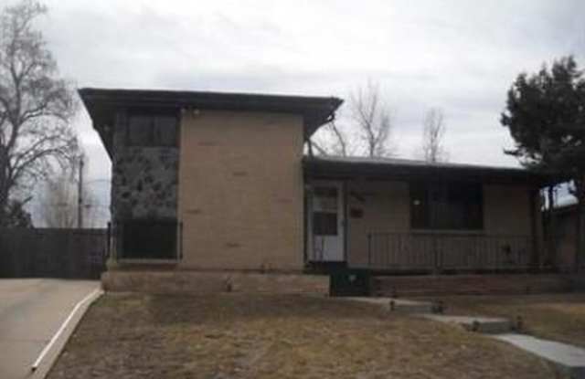 12548 E Park Lane Dr - 12548 East Park Lane Drive, Aurora, CO 80011