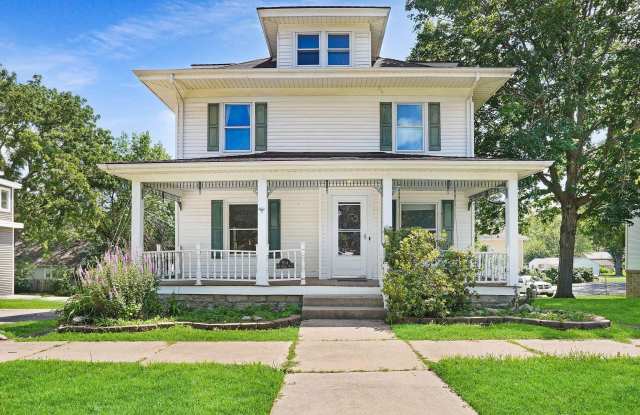 514 W Seerley Boulevard photos photos