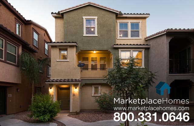 1922 N 78th Gln - 1922 North 78th Glen, Phoenix, AZ 85035