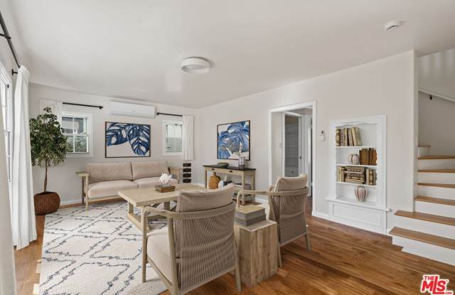 819 S Crestmoore Pl Gallery 2