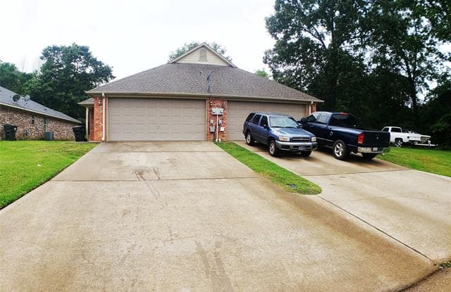 2401 Danley Avenue - 2401 Danley Ave, Tyler, TX 75701