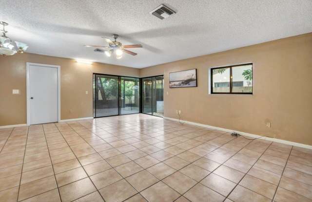 2780 Norfolk Pine Court Gallery 4