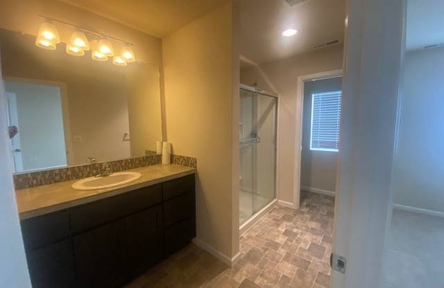 5716 Joynak St S Gallery 2