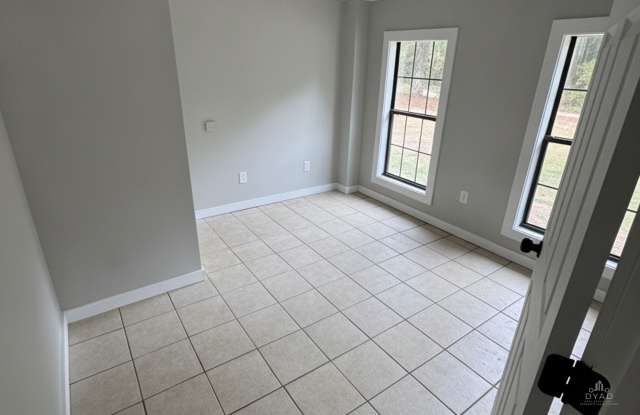 262 Payne Road - A Gallery 3