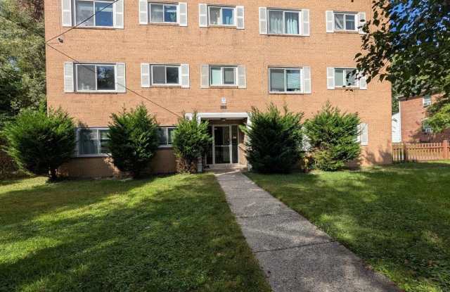 311 DAWSON Avenue unit: 5 photos photos