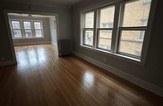 3442 West Foster Ave. photos photos