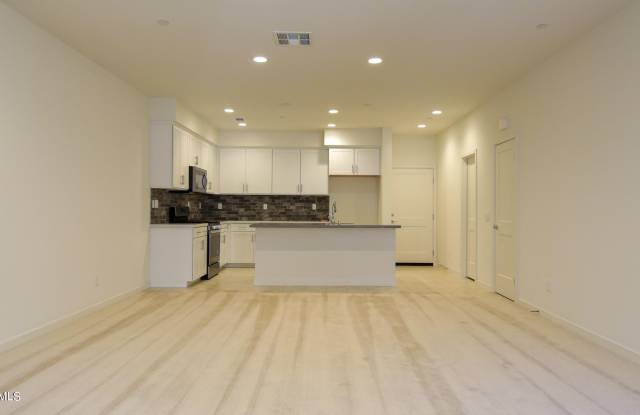 110 Red Brick Drive Gallery 4