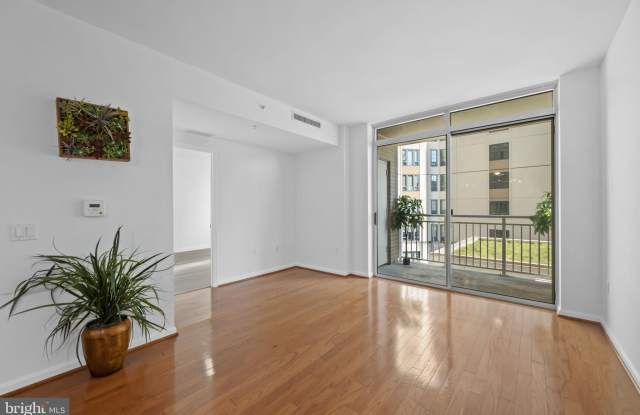 930 WAYNE Avenue unit: 401 photos photos 930 WAYNE Avenue unit: 401 photos photos