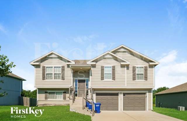 22004 Crystal Avenue photos photos