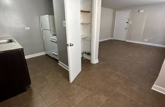 9610 Ivanhoe Ave. photos photos