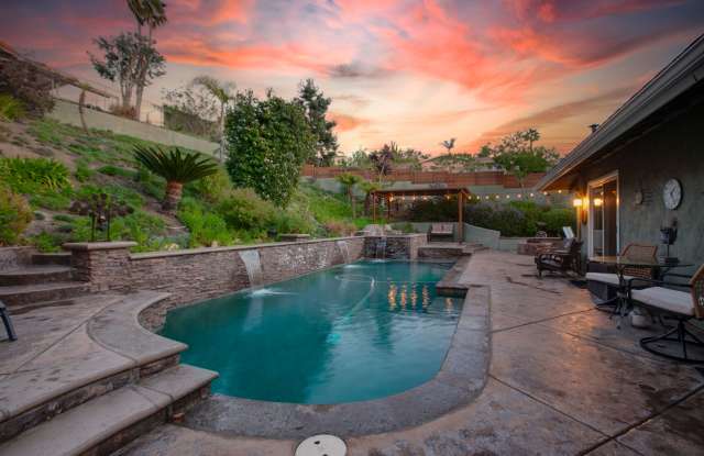 3000 Azahar Street photos photos