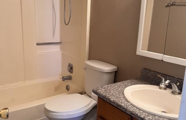 1367 Pattee Cir Gallery 2