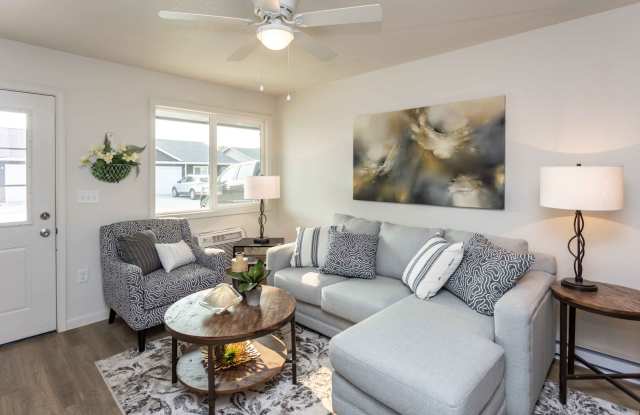 2 Bedroom, Single-story Townhomes for rent in Madrid, IA Gallery 4