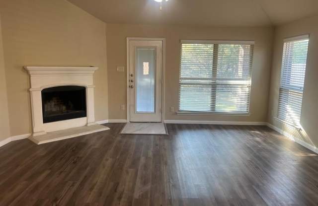 930 English Drive Gallery 2