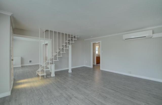 1600 North 90th Street Gallery 4