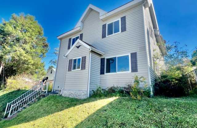 544 Melrose - College Single Family Rental Gallery 3