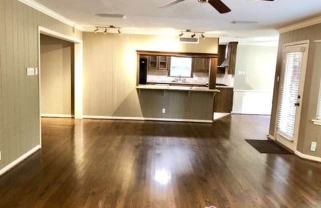 215 Chimney Rock Road Gallery 4
