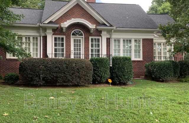 535 Collier Road NW photos photos