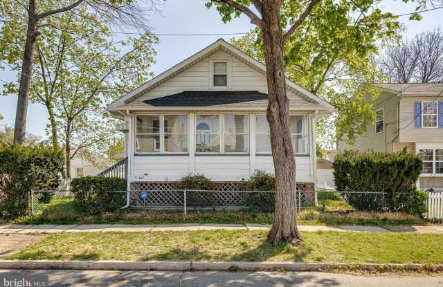 427 BUTTONWOOD Street photos photos