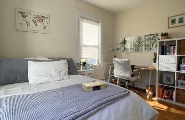 323 Western Gallery 4