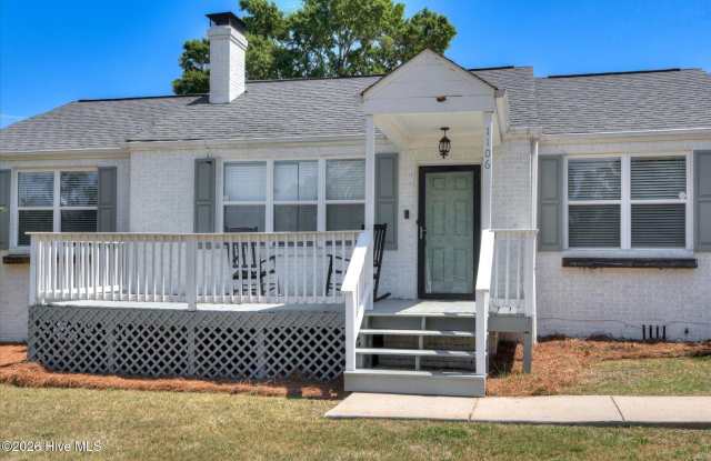 1106 Azalea Drive Gallery 4