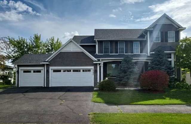 Stunning 4BR/5BA Eden Prairie Home W/Conservation Area Views Available Now! photos photos