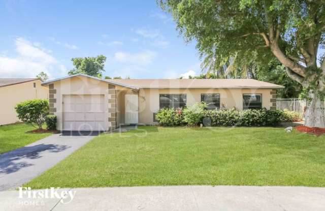 707 Southwest 74th Avenue - 707 Southwest 74th Avenue, North Lauderdale, FL 33068