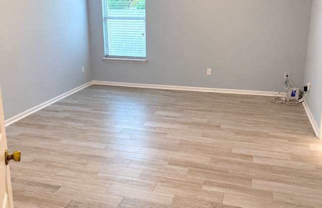 8633 Julia Marie Circle Gallery 4