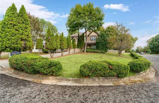 715 Soneley Court Gallery 1