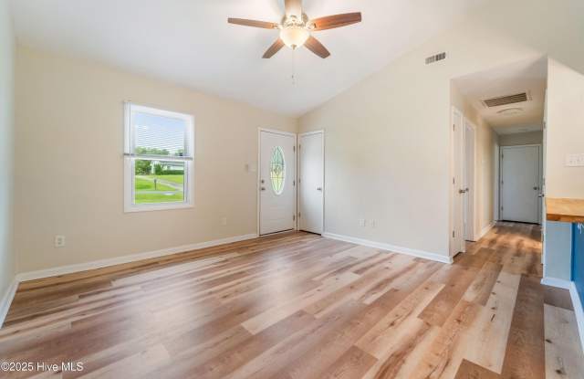 1036 Birchwood Lane Gallery 4
