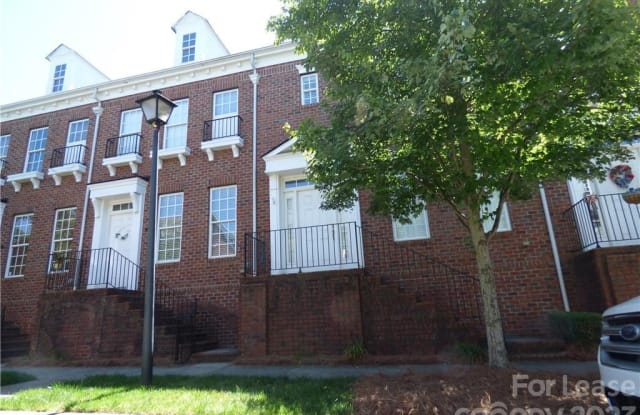 618 Old Meeting Way - 618 Old Meeting Way, Davidson, NC 28036