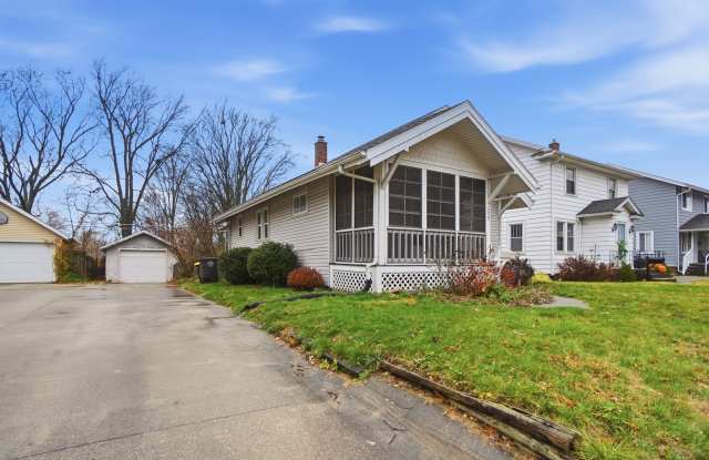 1239 Charlotte Avenue Gallery 4