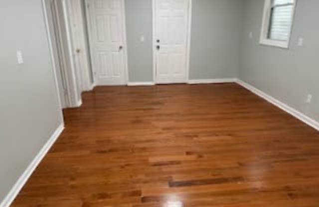143 Plymouth Street - 1 Gallery 4