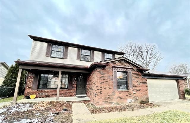 738 LONGFELLOW Drive - 738 Longfellow Drive, Troy, MI 48085