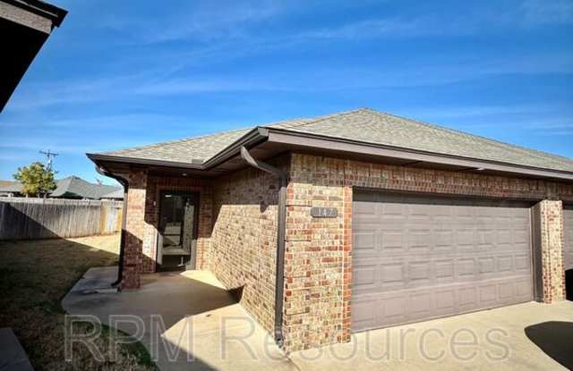 147 Bison Court Way photos photos