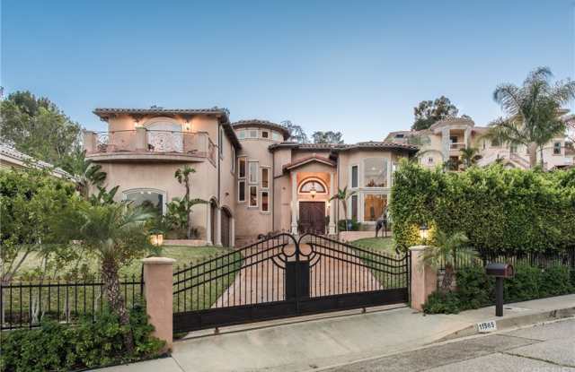 11565 Yarmouth Avenue - 11565 Yarmouth Avenue, Los Angeles, CA 91344