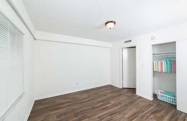 1501 142nd Ave. # 202 photos photos