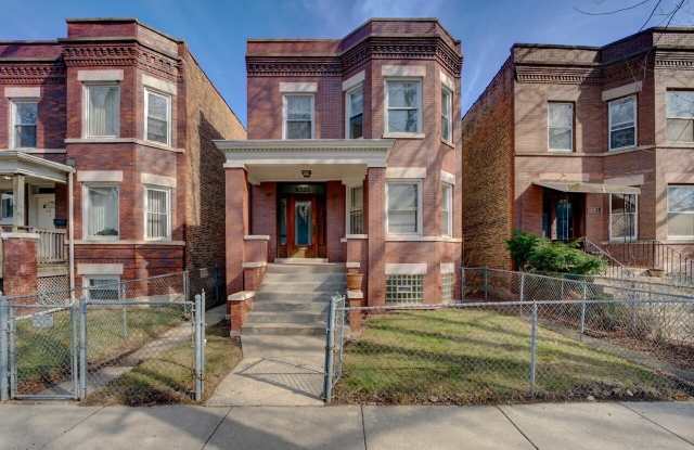 7331 S Dante Avenue photos photos