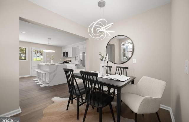 10128 HEREFORD PL Gallery 3