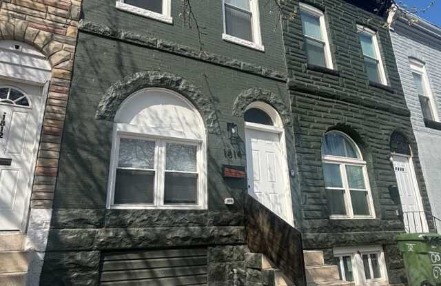 Newly Renovated 4BR Home in East Baltimore – Perfect for Families or Professionals! photos photos