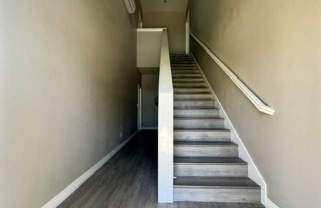 303 N 13th Pl #202 Gallery 3
