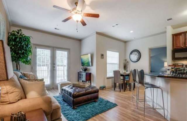 16505 Lookout Hollow Circle, #610 photos photos