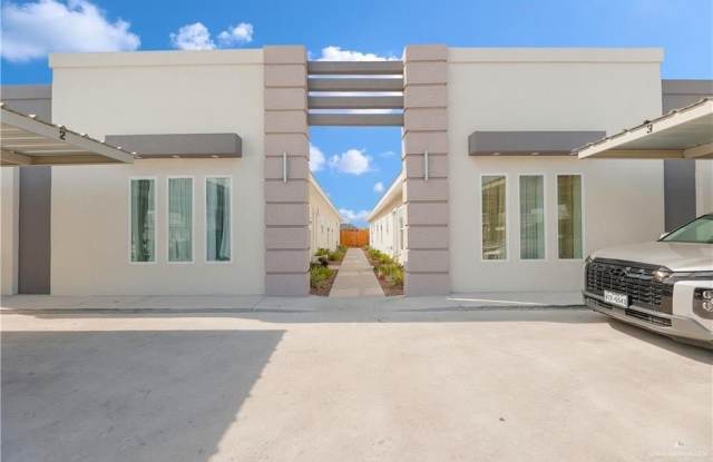 5003 Dahlia Street unit: 2 photos photos