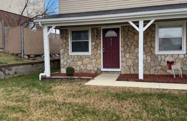 622 Yale Boulevard - 1 photos photos