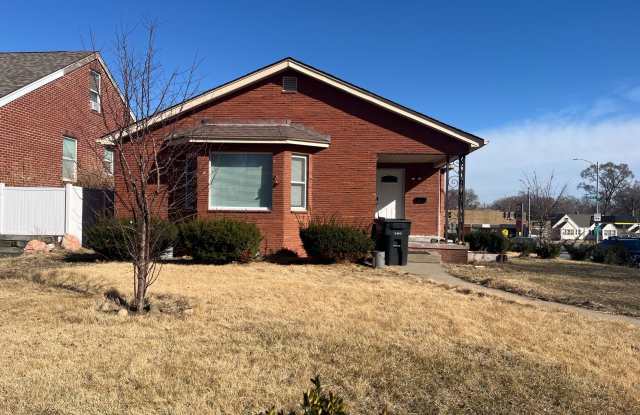 2451 South 14th Street photos photos