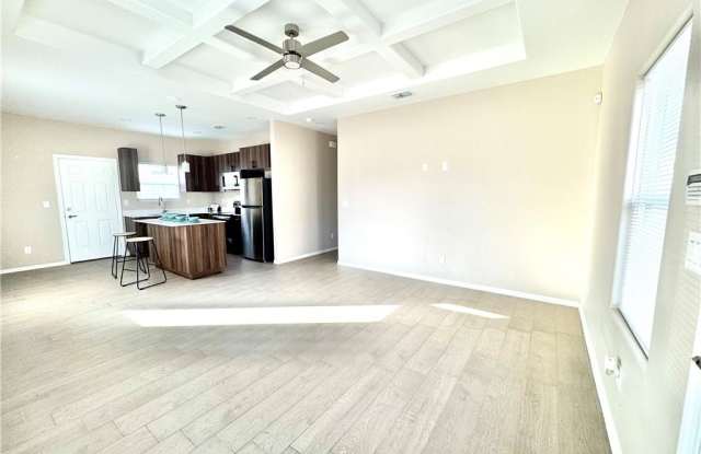 3105 Driftwood Street Gallery 2